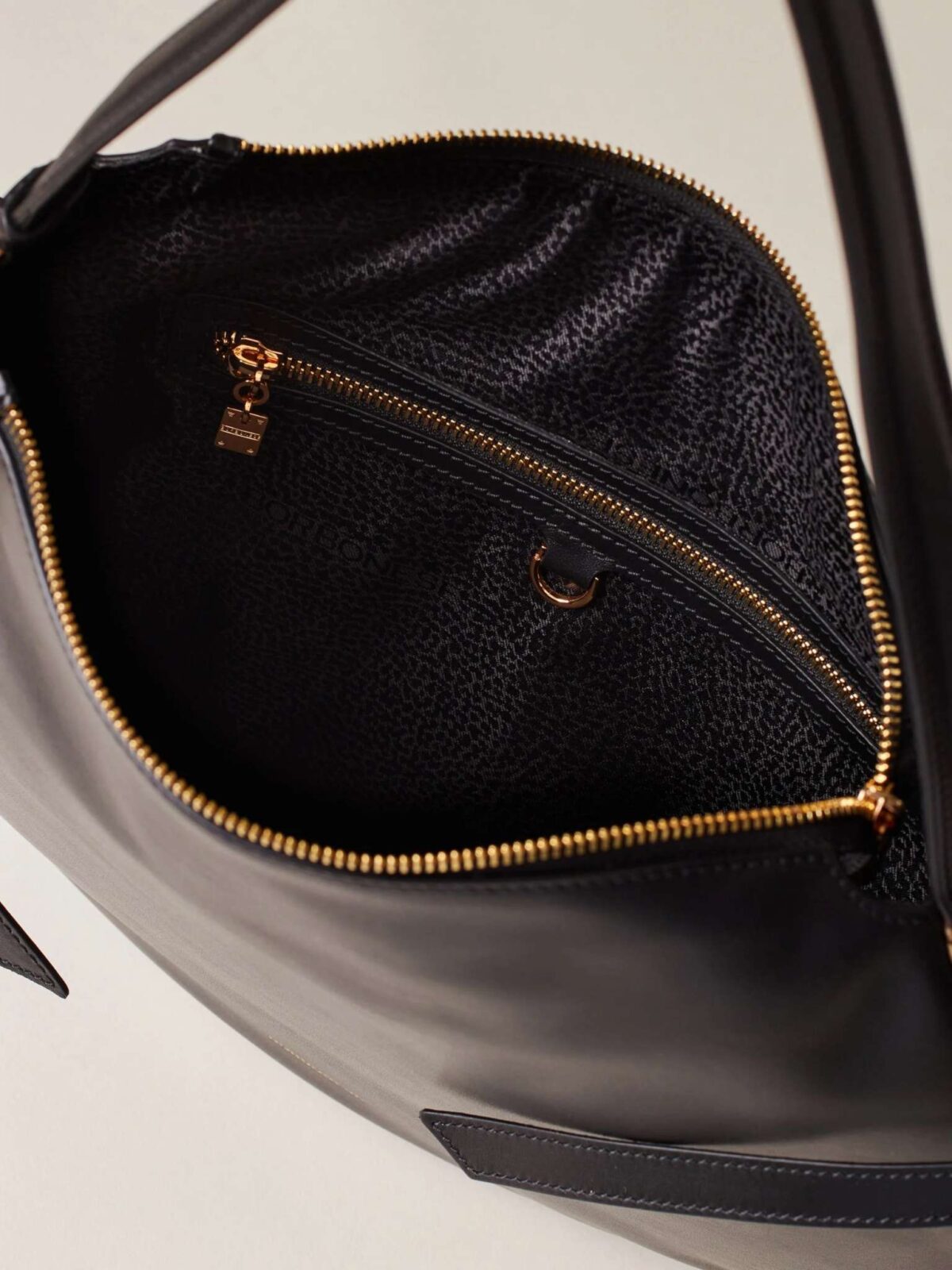 Borsa Bridle Borbonese Nero Interno 03AU5480 scaled 1