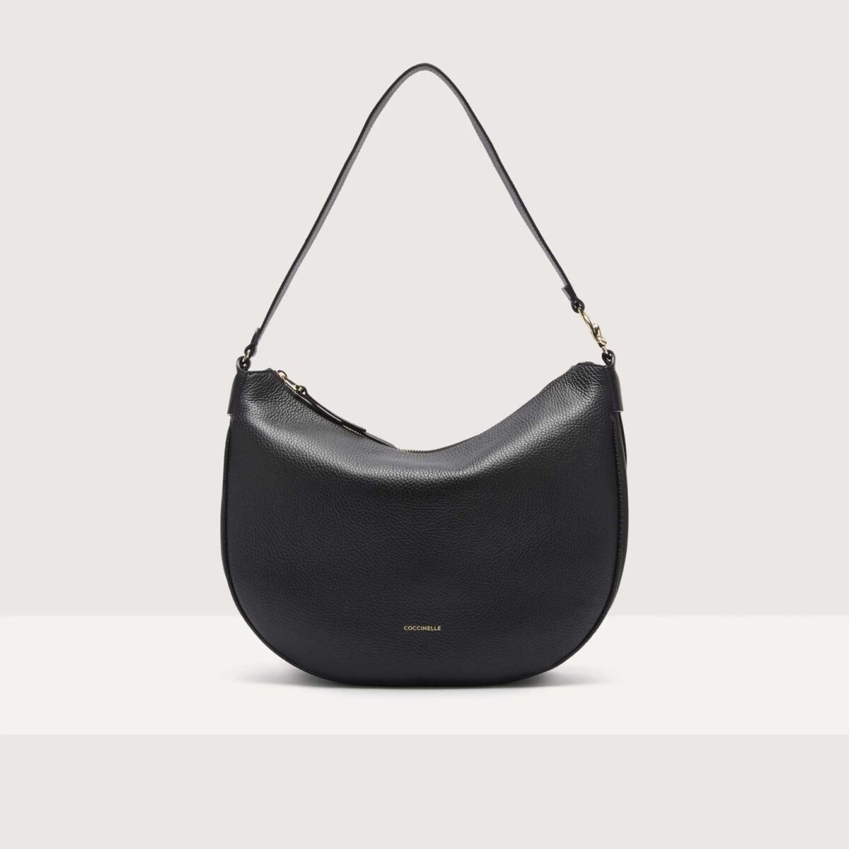 Borsa C Easy Coccinelle Nero 8059978690173 scaled 1
