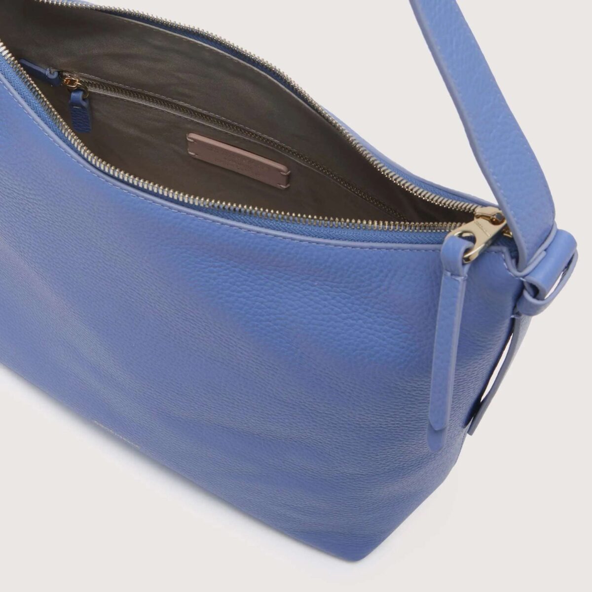 Borsa Malory Coccinelle Azul Interno 8059978726445 scaled 1