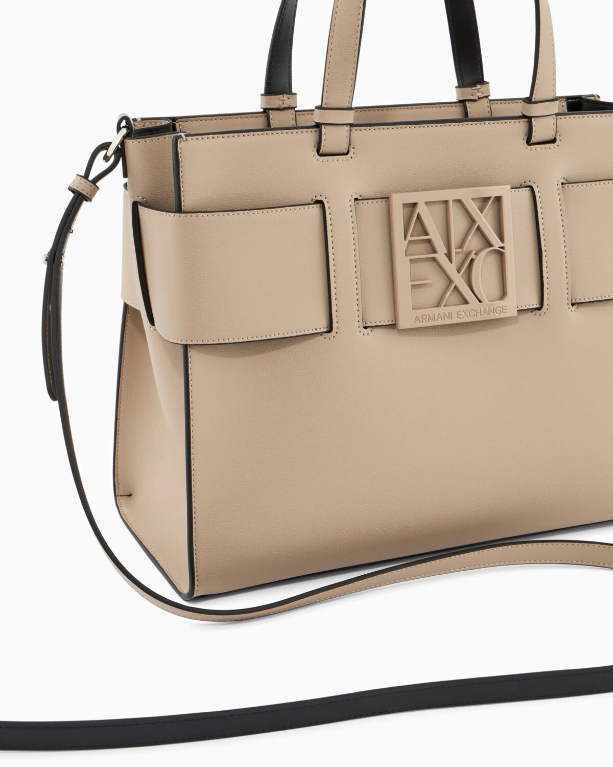 Borsa Armani Exchange A Mano Beige Dettagli 2689U6223 scaled 1