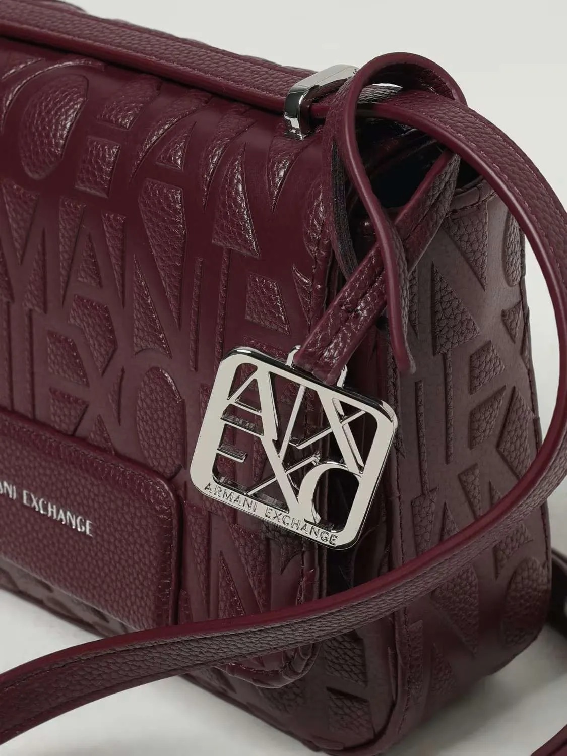 Borsa Armani Exchange Bordeaux Dettagli 1577UA343