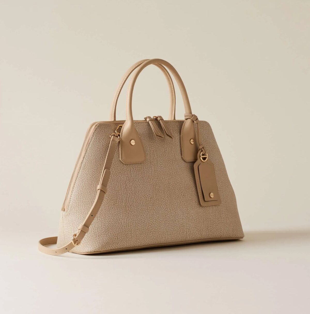 Borsa Borbonese A Mano In Tessuto Op Sabbia Dettagli Laterali 520193C75 scaled 1