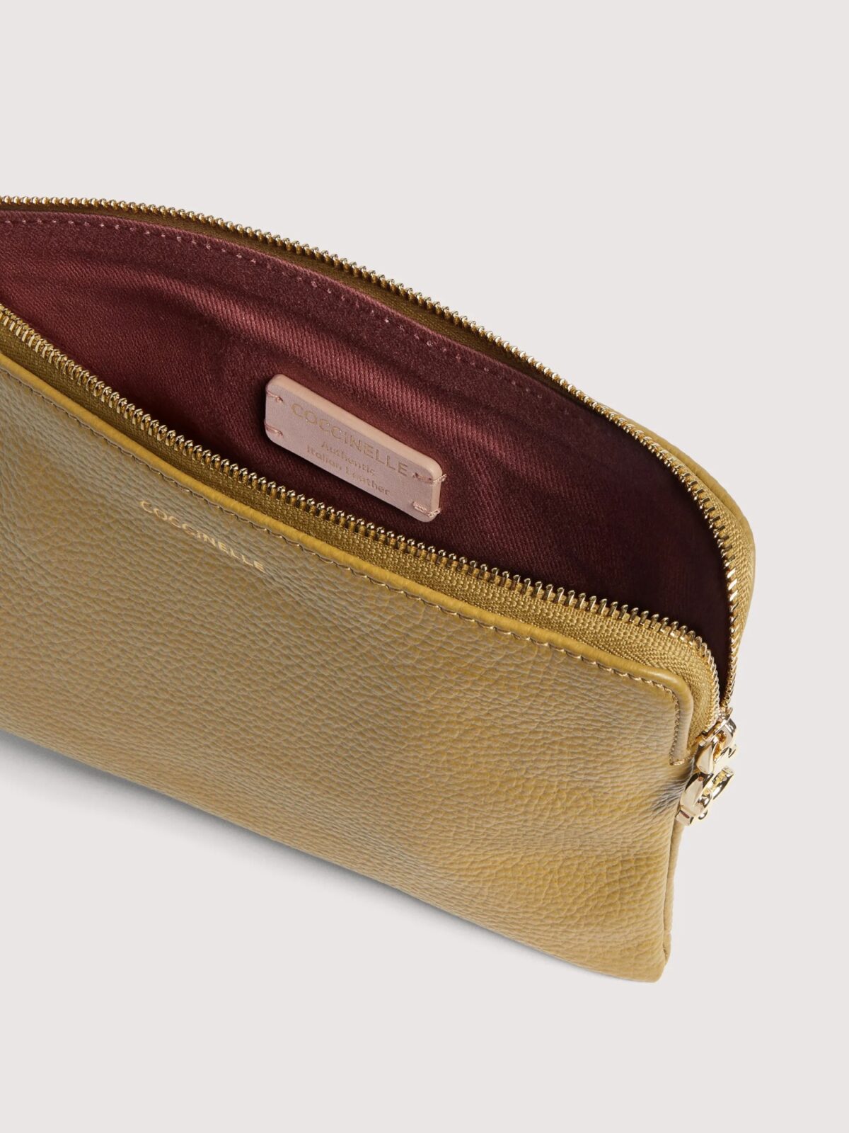 Borsa C Me Softy Coccinelle In Pelle Seagrass Interno 8059978812216 scaled 1