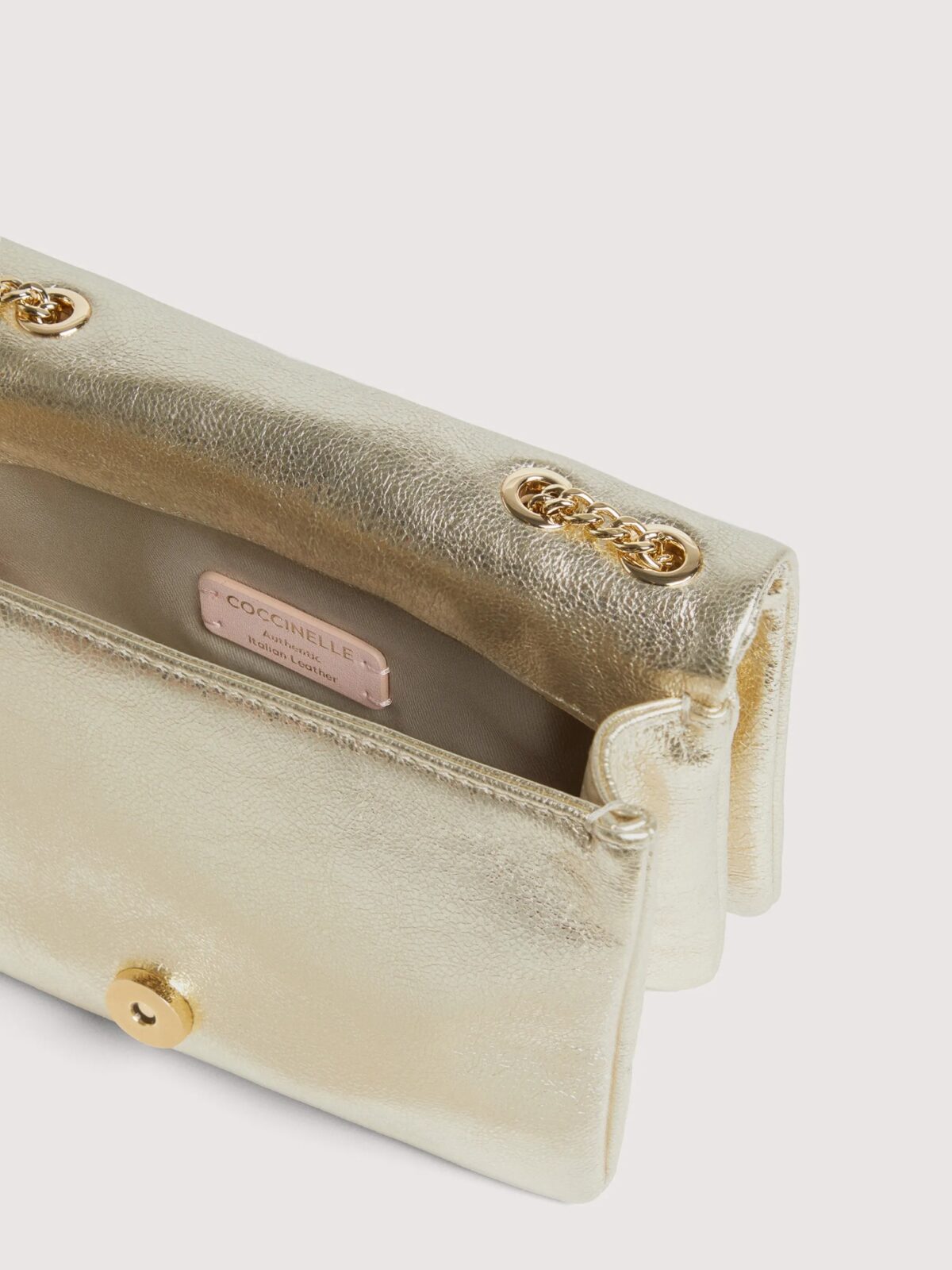 Borsa Dulse Mini Coccinelle In Pelle Liscia Oro Interno 8059978712738 scaled 1