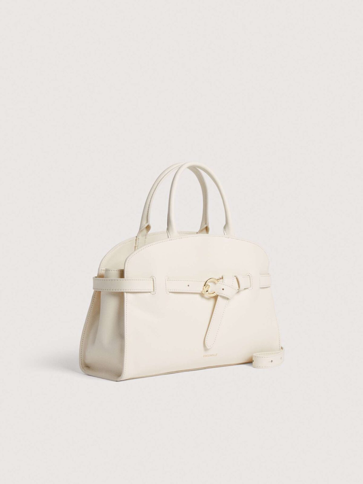 Borsa Sabine Coccinelle In Pelle Liscia Pearl Dettagli Laterali 8059978801913 scaled 1