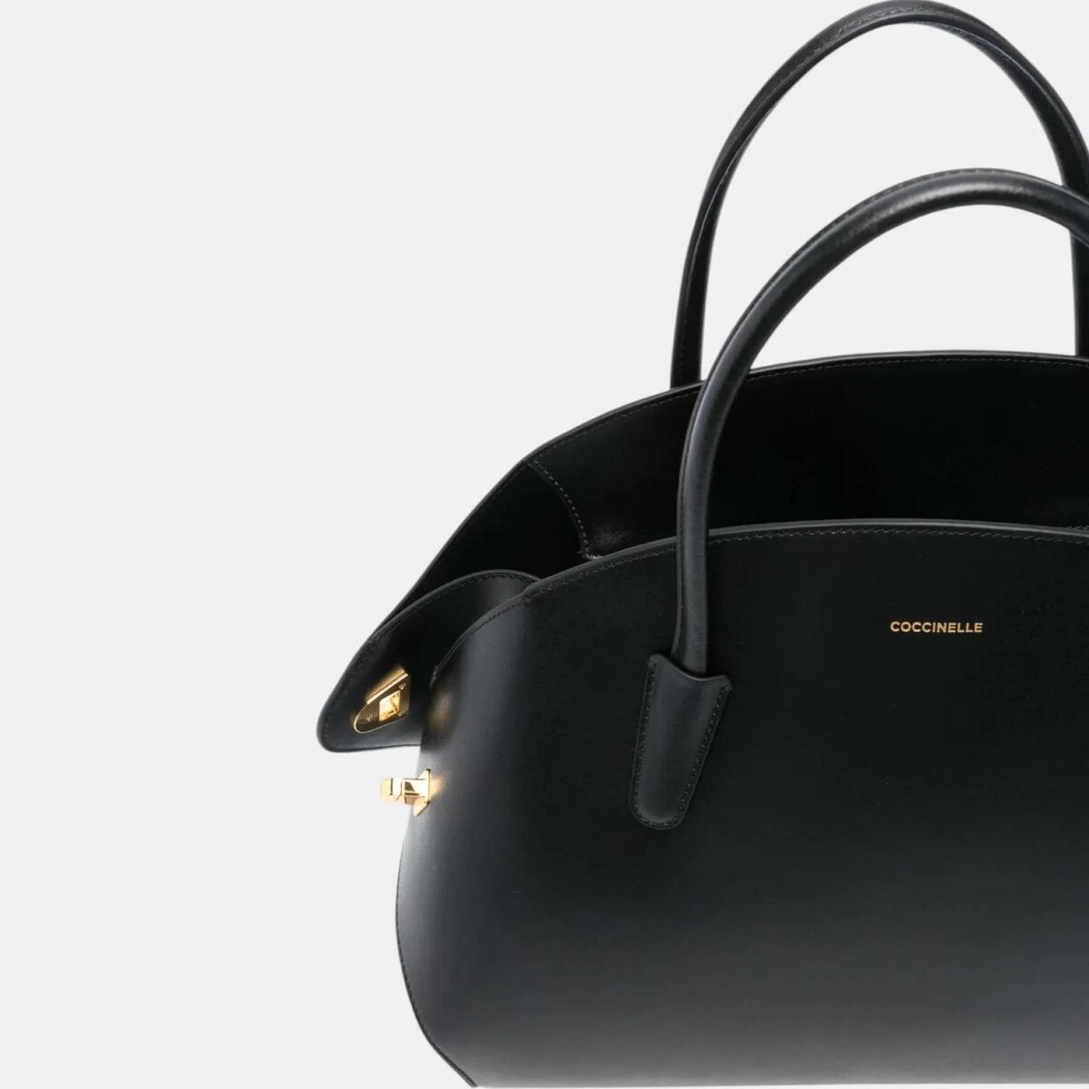 Borsa Tylde Coccinelle In Pelle Liscia Nero Dettagli 8059978765970