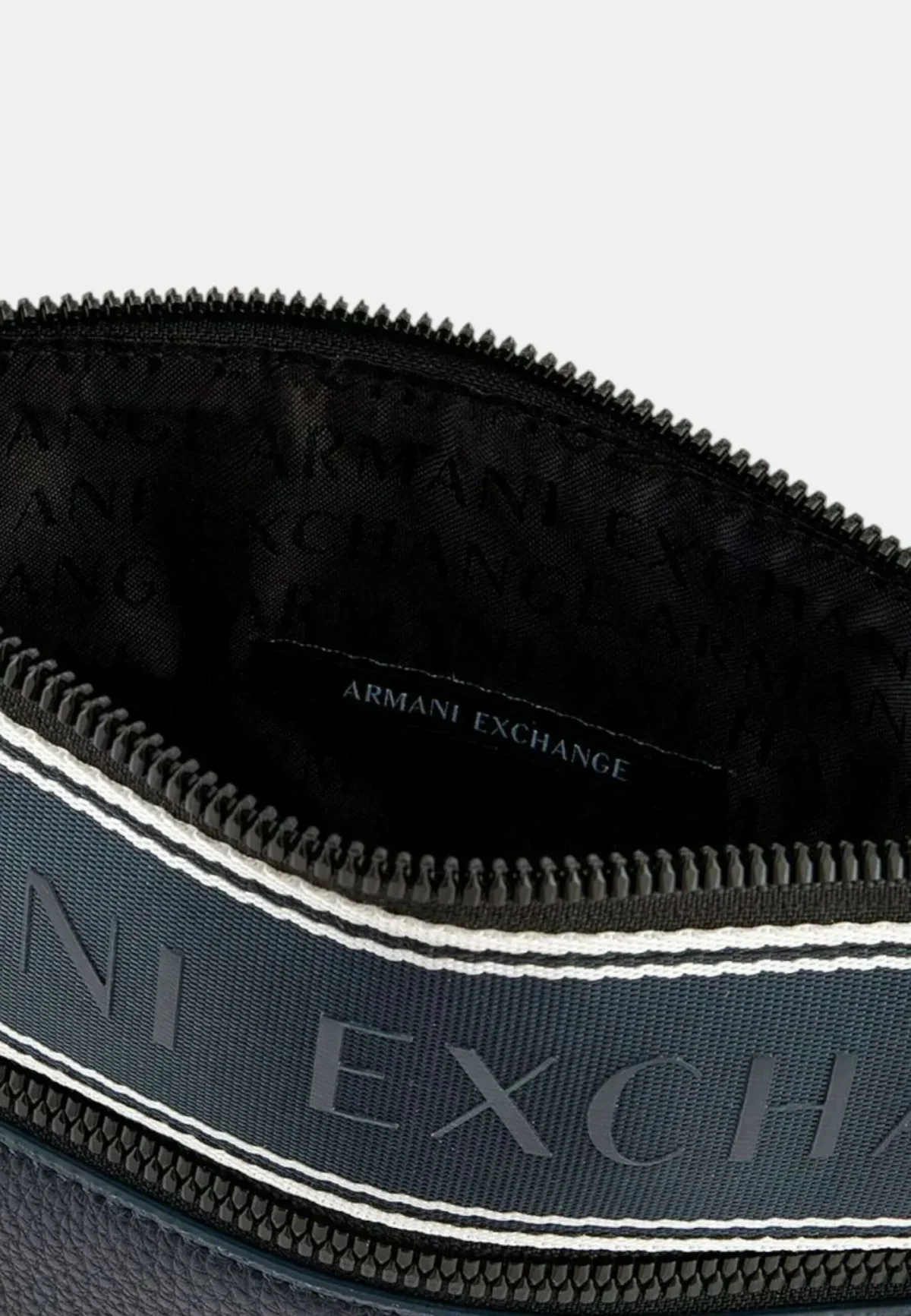 Tracolla Armani Exchange Blu Interno 2610UB101 scaled 1